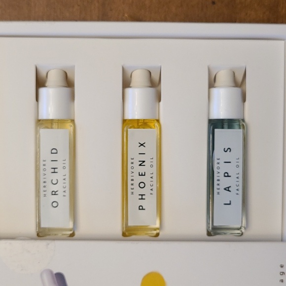 HERBIVORE Mini Facial Oil Trio Set - Picture 3 of 3
